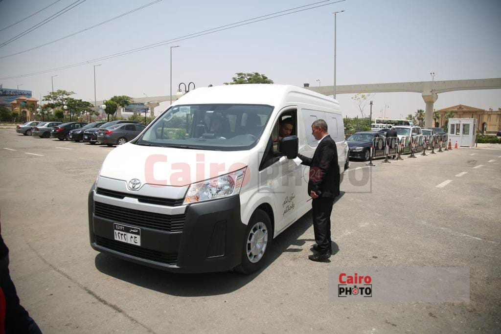 جنازة الفنان علاء عبدالخالق2