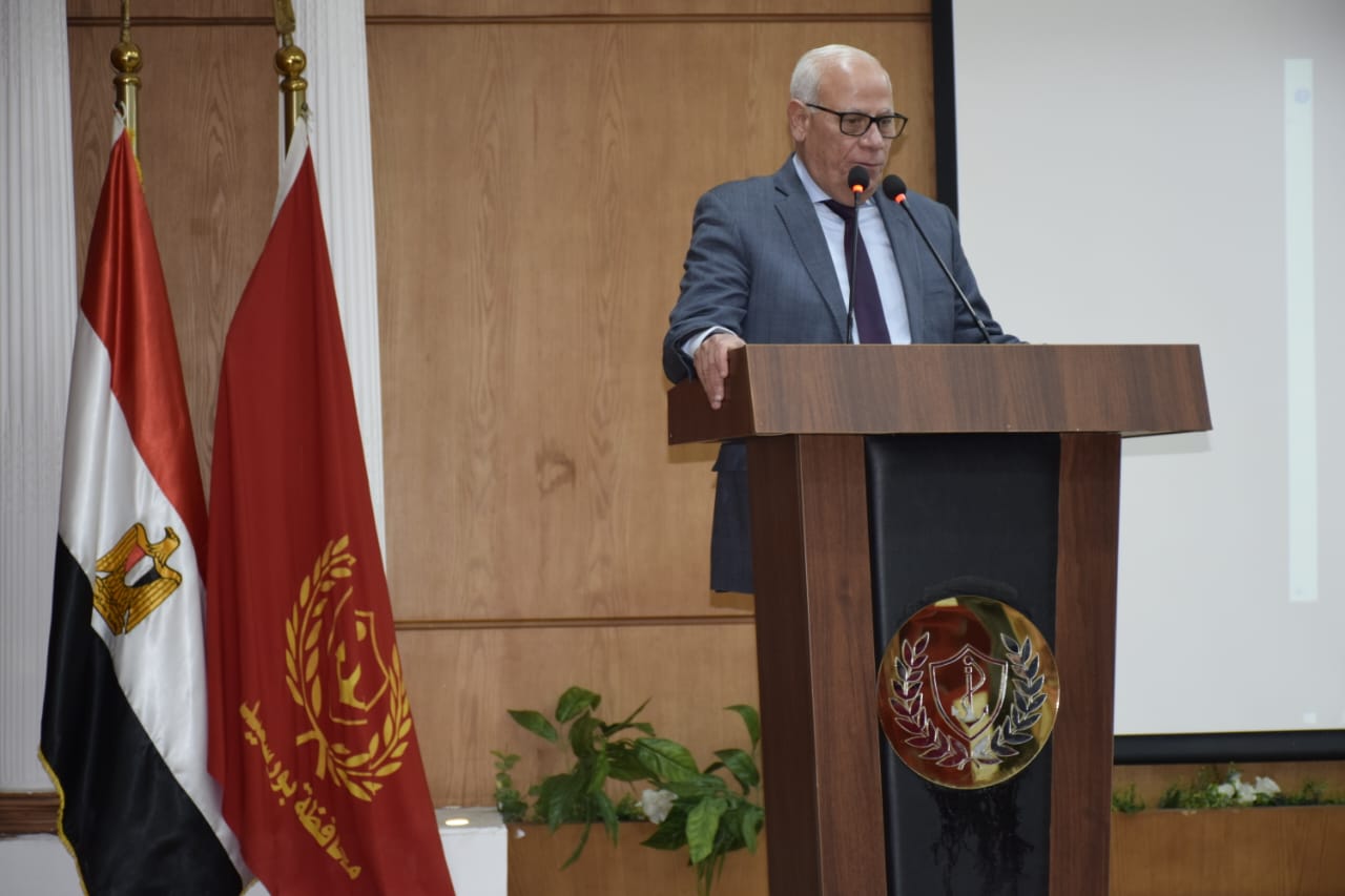اجتماع محافظة بورسعيد 