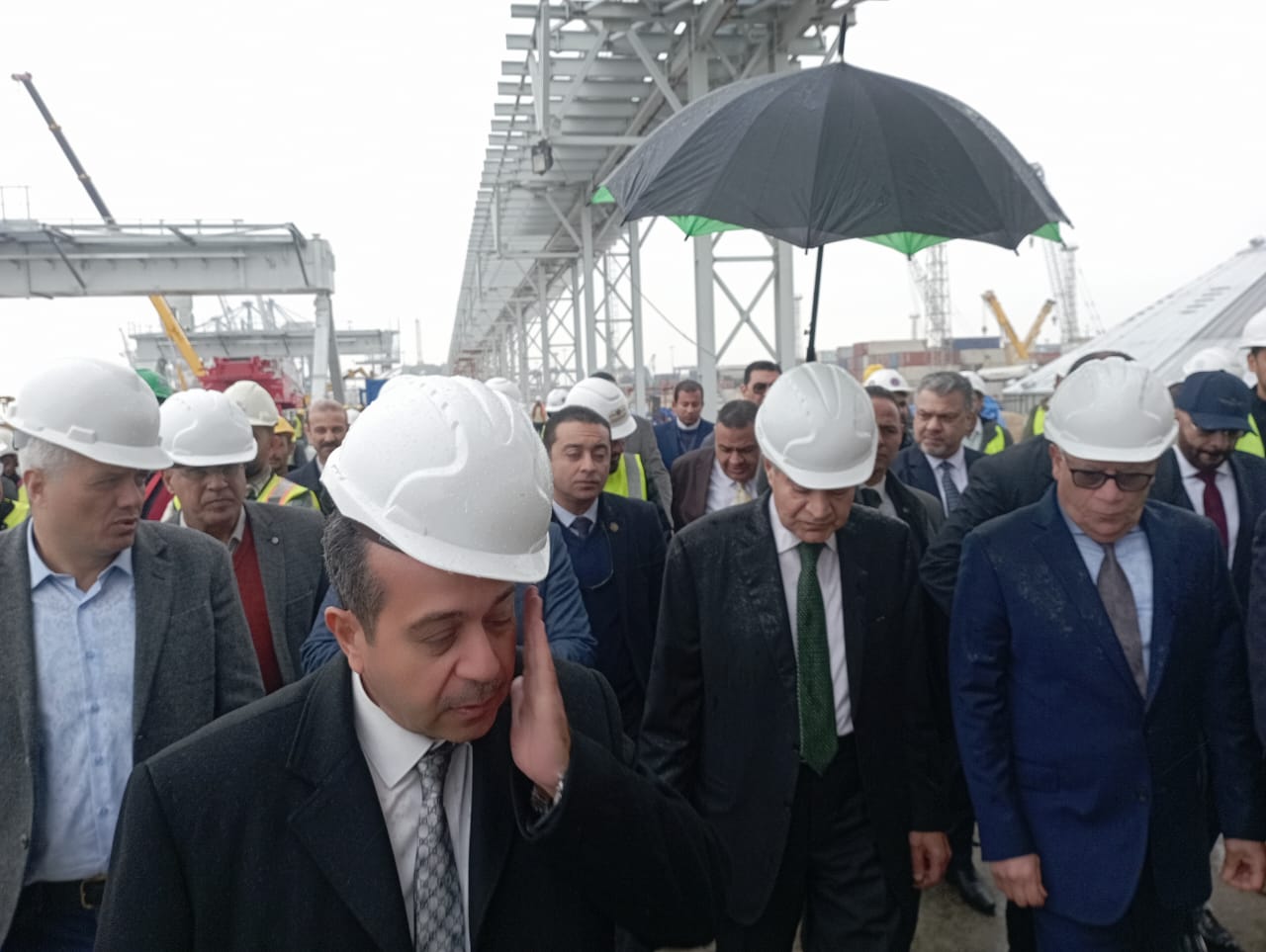 زيارة وزير التموين لبورسعيد 