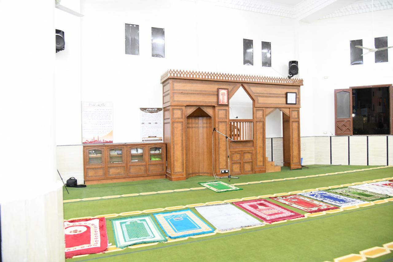 محافظ الفيوم يفتتح مسجد 