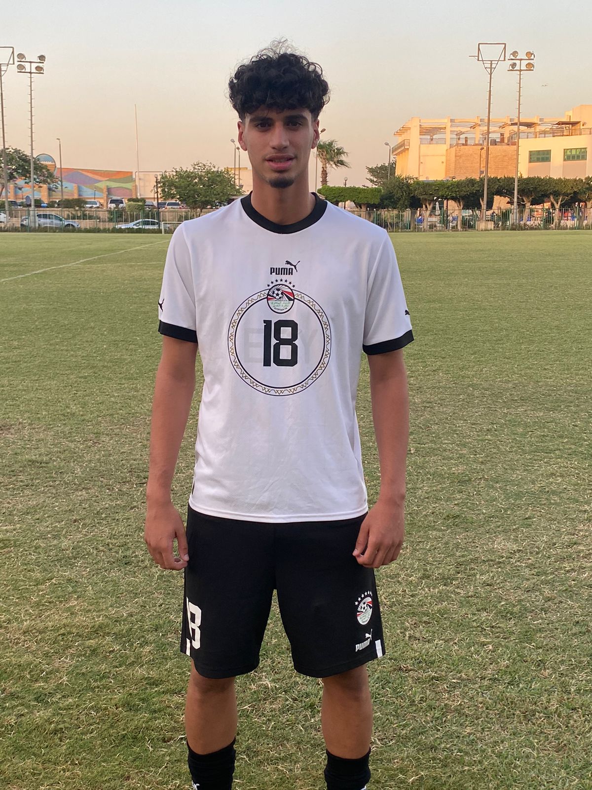 عمر عبد المجيد مران منتخب الشباب (1)