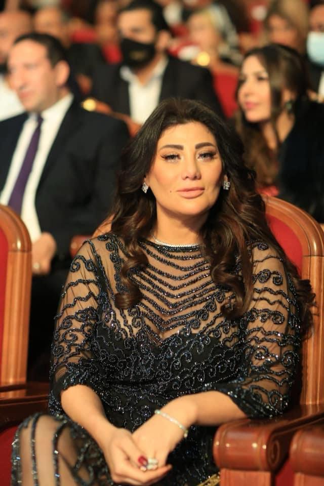جيني كامل