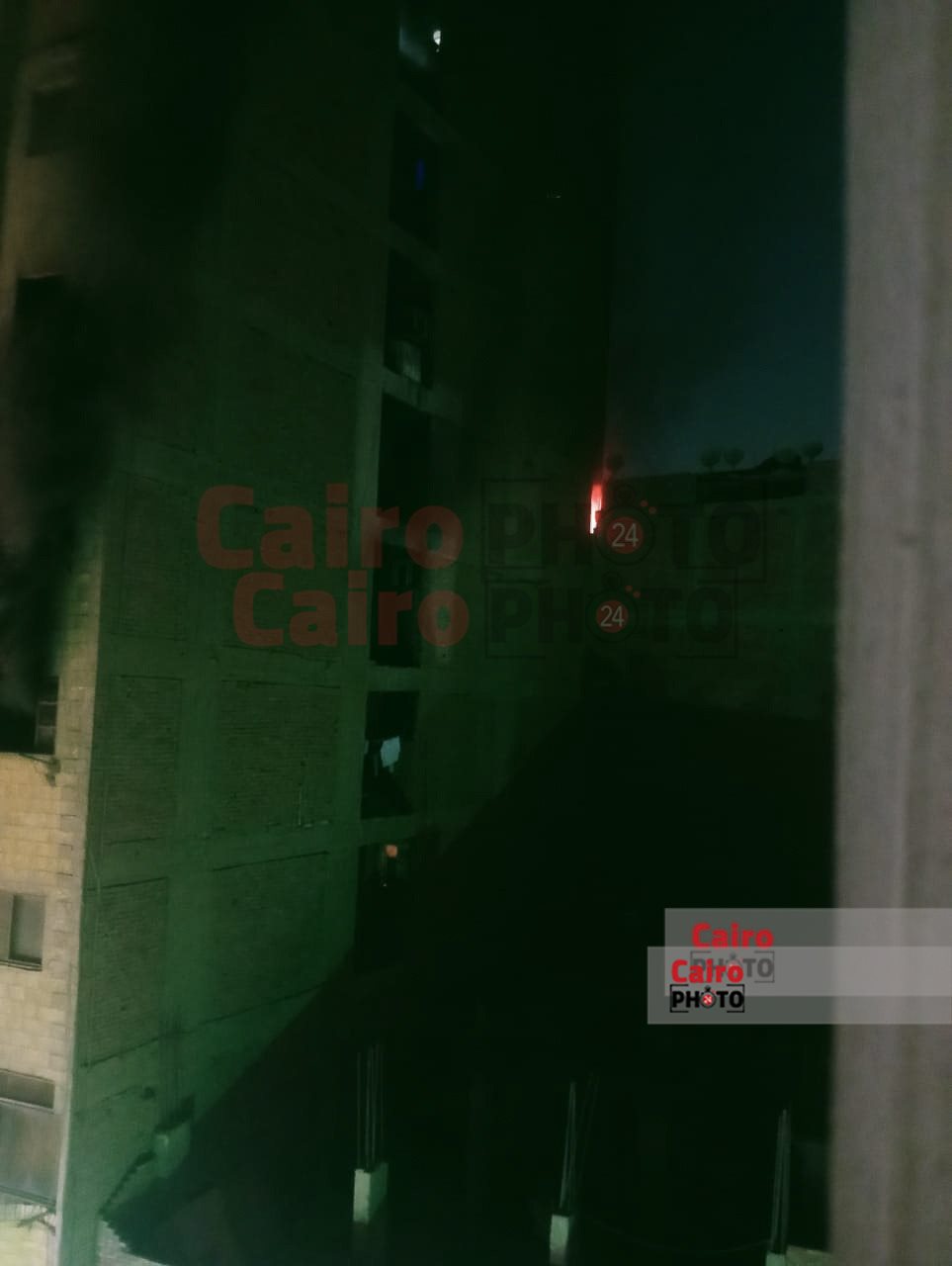 جانب من حريق شقة سكنية بفيصل (3)