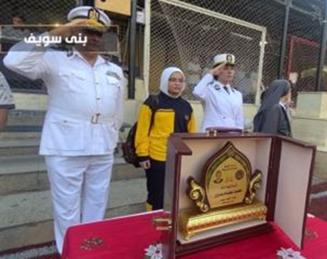 وزارة الداخلية تصطحب أبناء الشهداء إلى مدارسهم