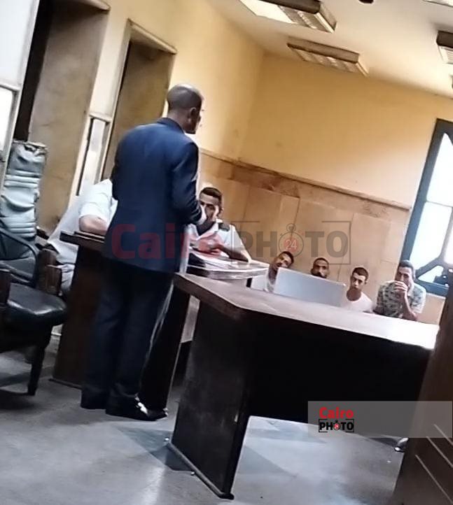 المتهمين