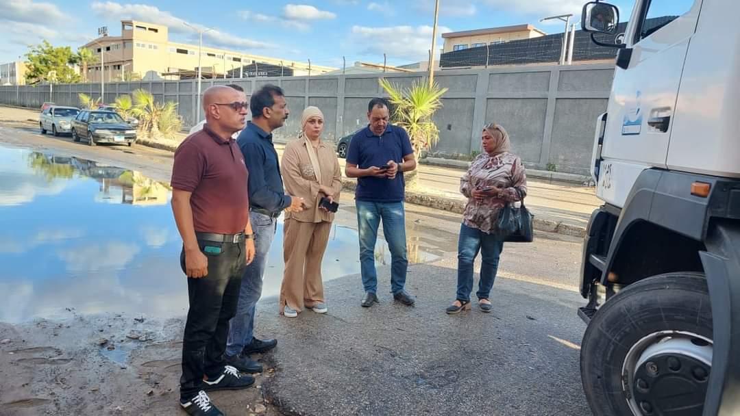 الانتهاء من اصلاح كسر ماسورة ببورسعيد 