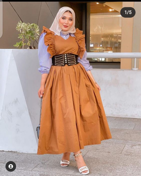 فساتين بنات مراهقات