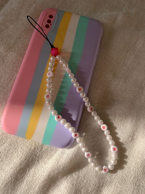 اكسسوارات خرز للهاتف