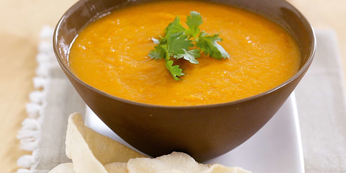 طريقة عمل شوربة العدس مثل المطاعم
