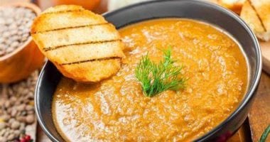 طريقة عمل شوربة العدس بالشعرية
