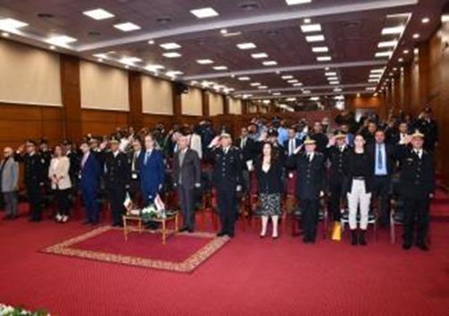 الشرطة&nbsp;تختتم دورة تدريبية لتدريب الكوادر الأمنية (4)