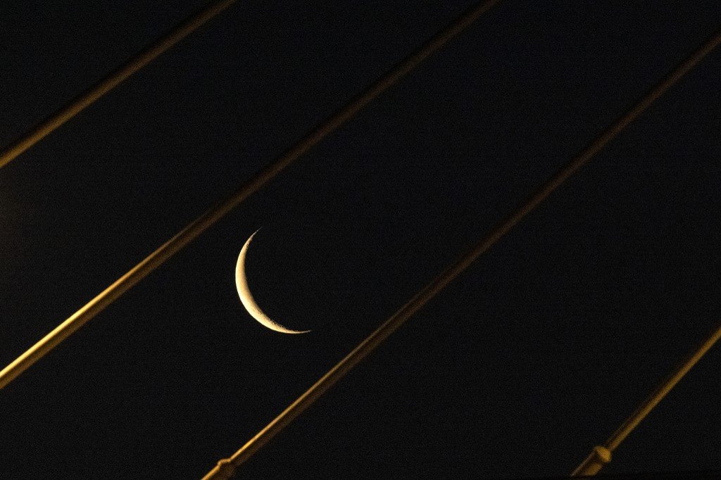 دعاء رؤية هلال رمضان للزرق