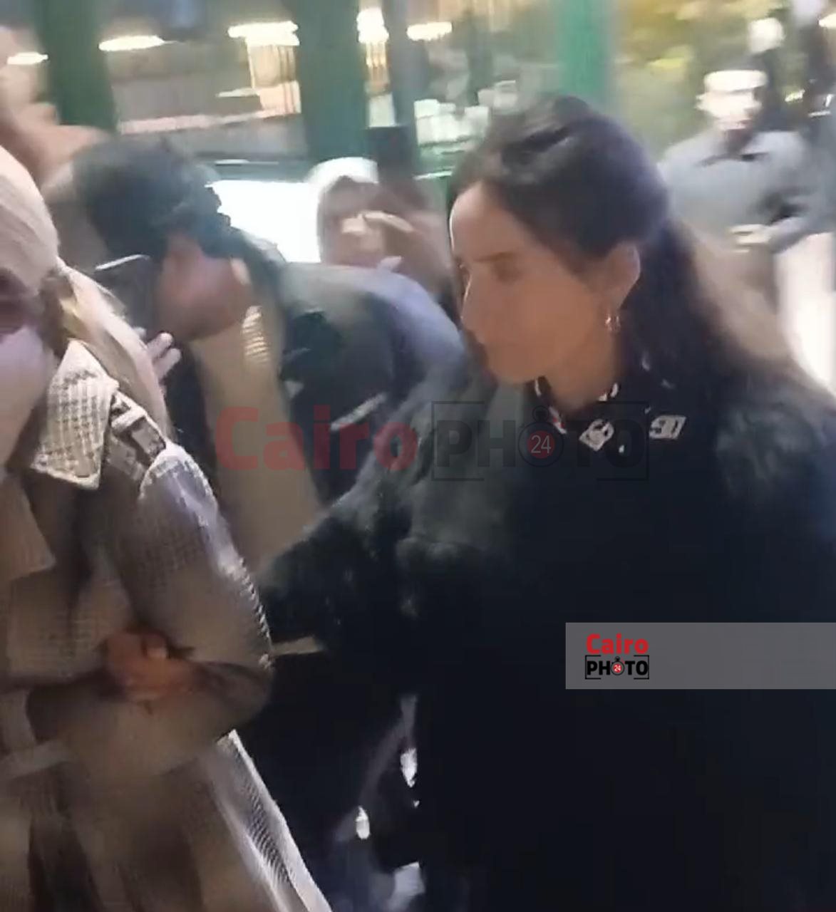 نجوم الفن في عزاء والدة &nbsp;باسم سمرة