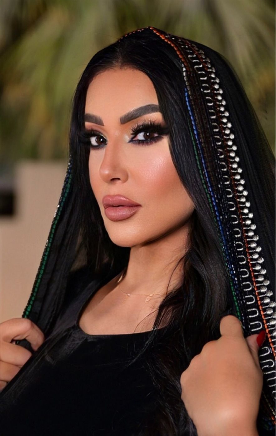 النجمة سمية الخشاب