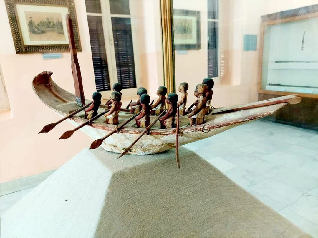 &nbsp;نموذج لقارب من الخشب&nbsp;