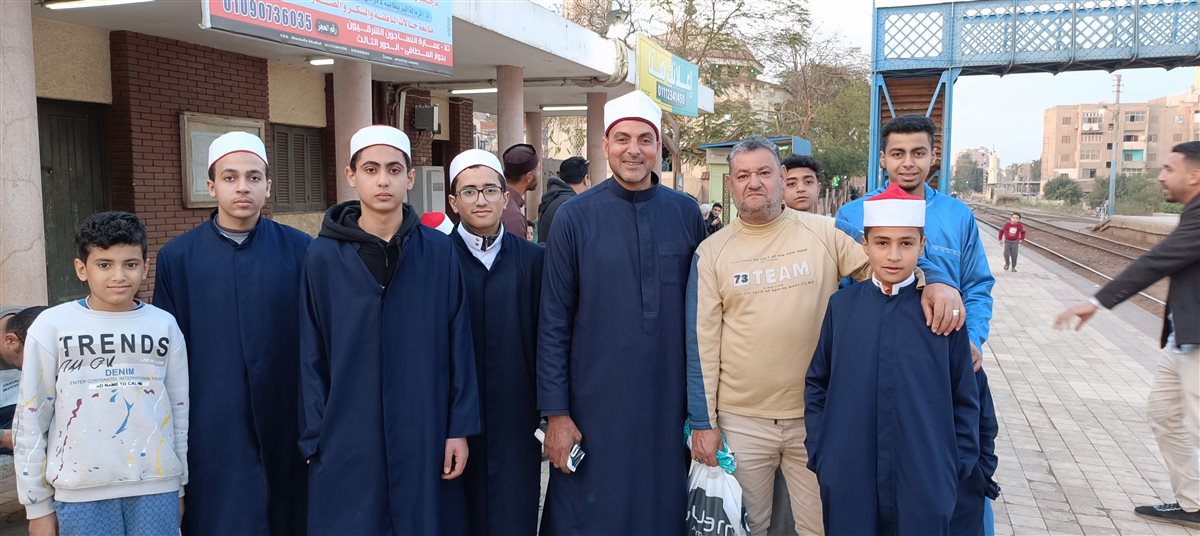 تلاميذ المعهد الأزهري بتلا في المنوفية ينظمون حملات إفطار صائم