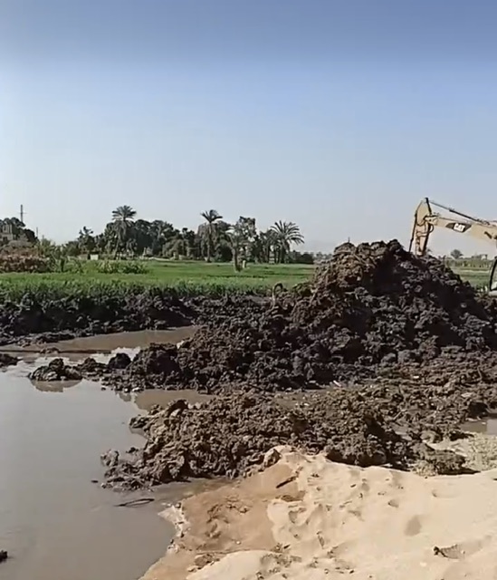 تسريب مياة بموقع الإصلاح بالحبيل