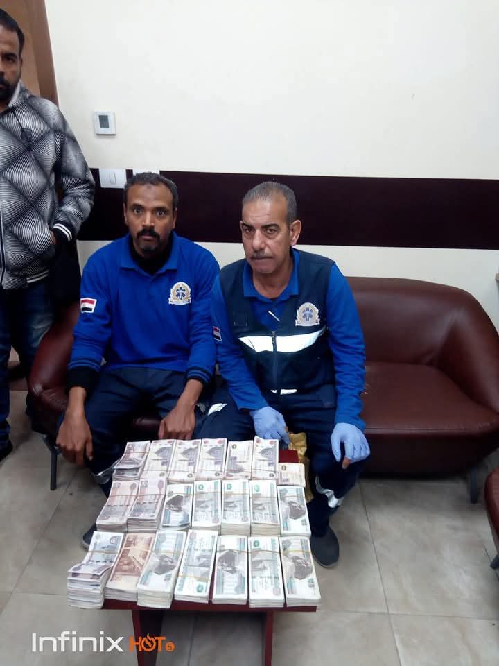 أمانة سائق ومسعف في قنا&nbsp;