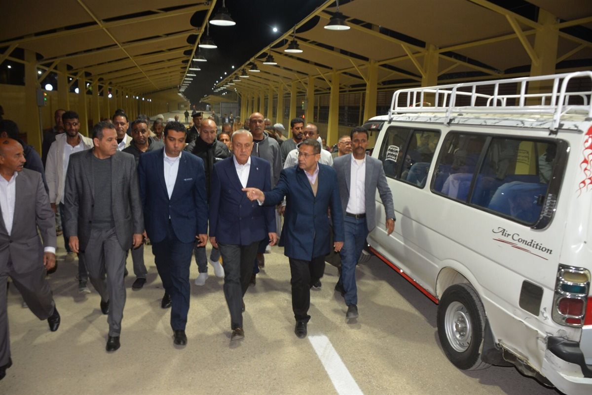 افتتاح موقف الأقاليم بالأقصر