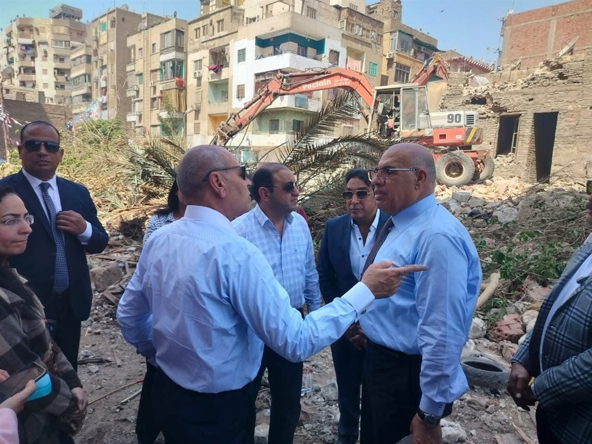 محافظ القاهرة يتفقد أعمال تطوير قصر السكاكيني والمناطق المحيطة بحي الوايلي