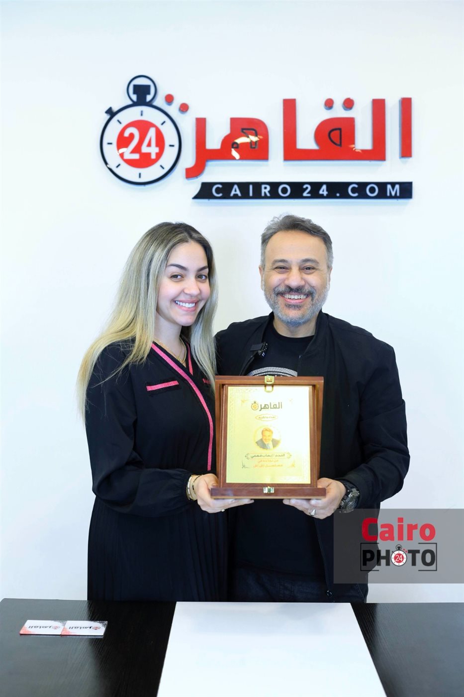 <strong>القاهرة 24 يكرم الفنان إيهاب فهمي عن نجاحه في مسلسل إش إش</strong>