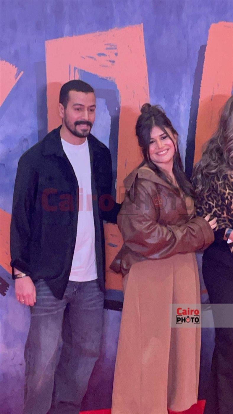 الفنانة ديانا هشام