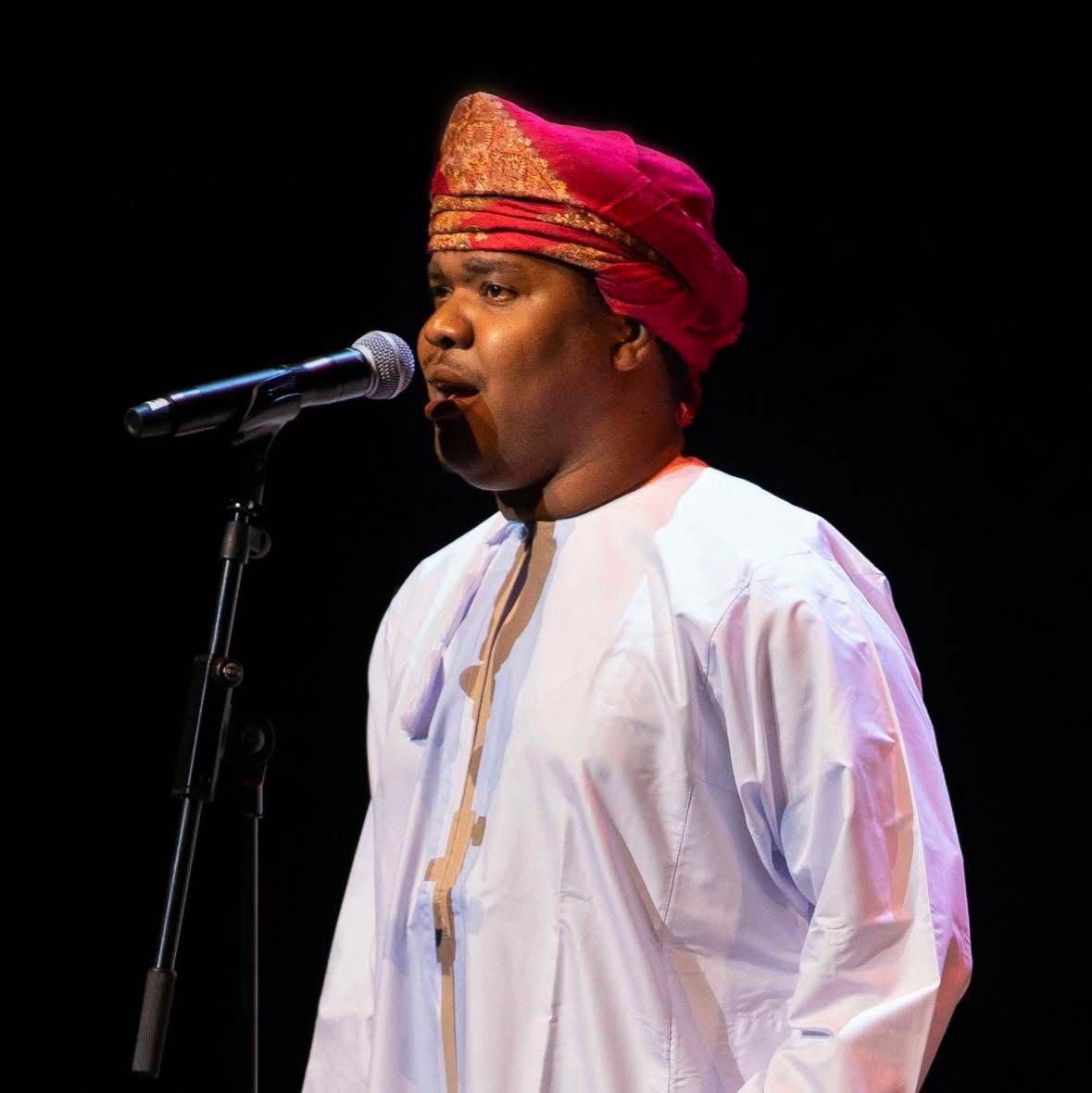 المنشد التنزاني يحيي بيقهي حسين