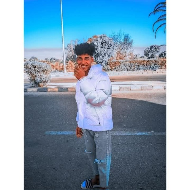 صورة الشاب المتوفي