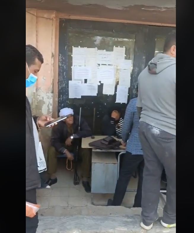 موظفي العياط بالجيزة