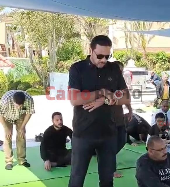 حمزة العيلي في جنازة زوجة الفنان نضال الشافعي