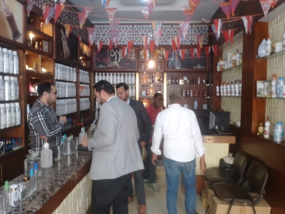 حملات على اسواق الأقصر