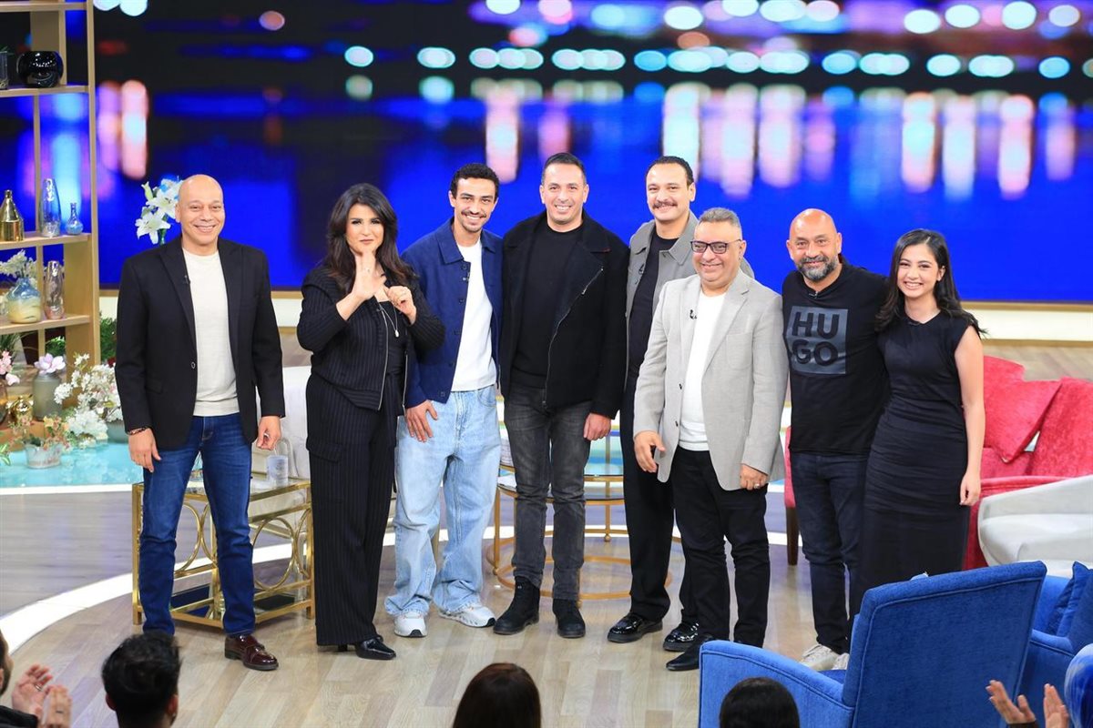 &nbsp;أبطال مسلسل قهوة المحطة في ضيافة منى الشاذلي