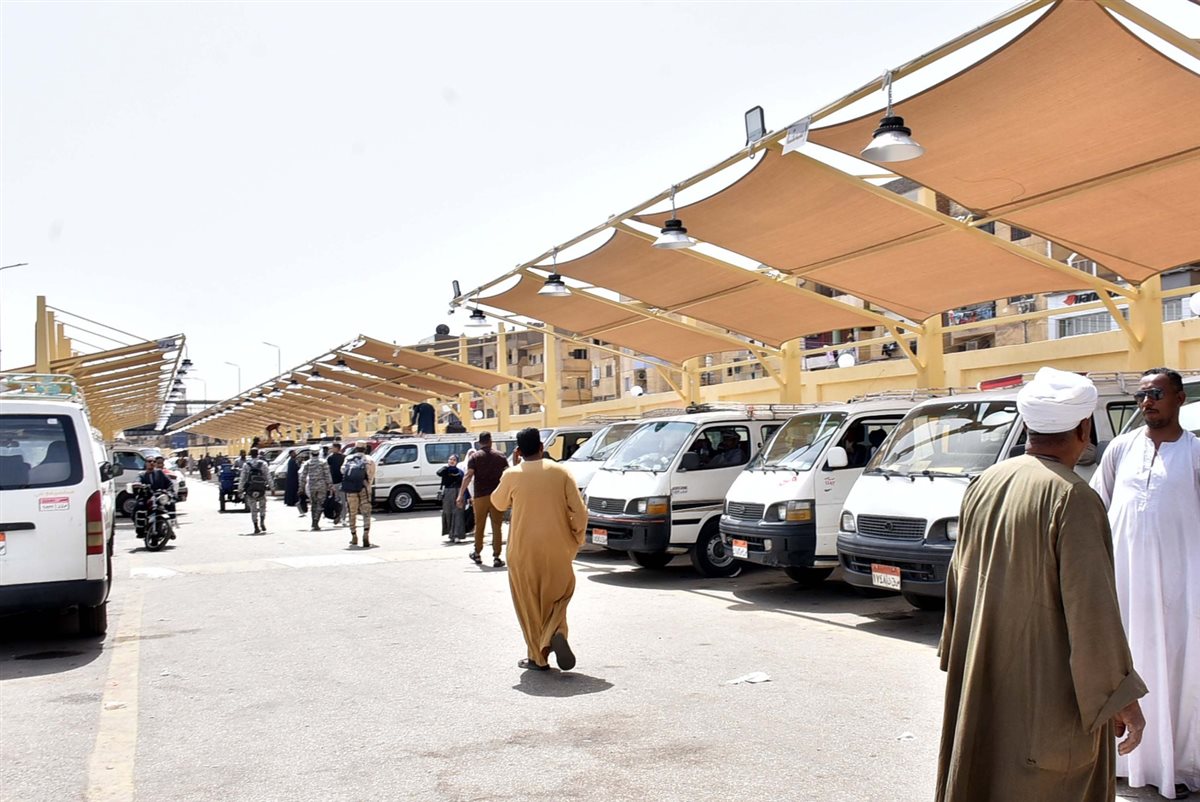 محافظ الأقصر وافتتاح مشروعات بالطود