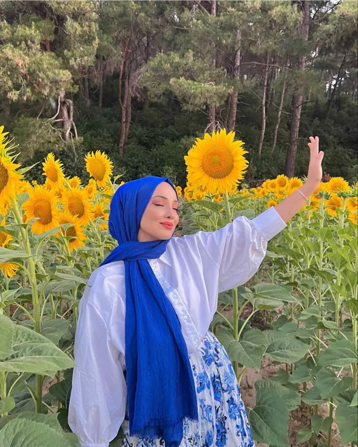 حركات تصوير للبنات المحجبات