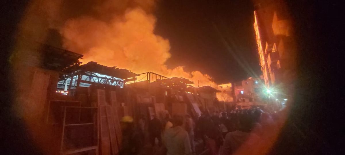 &nbsp;حريق مخازن أخشاب بالشرابية