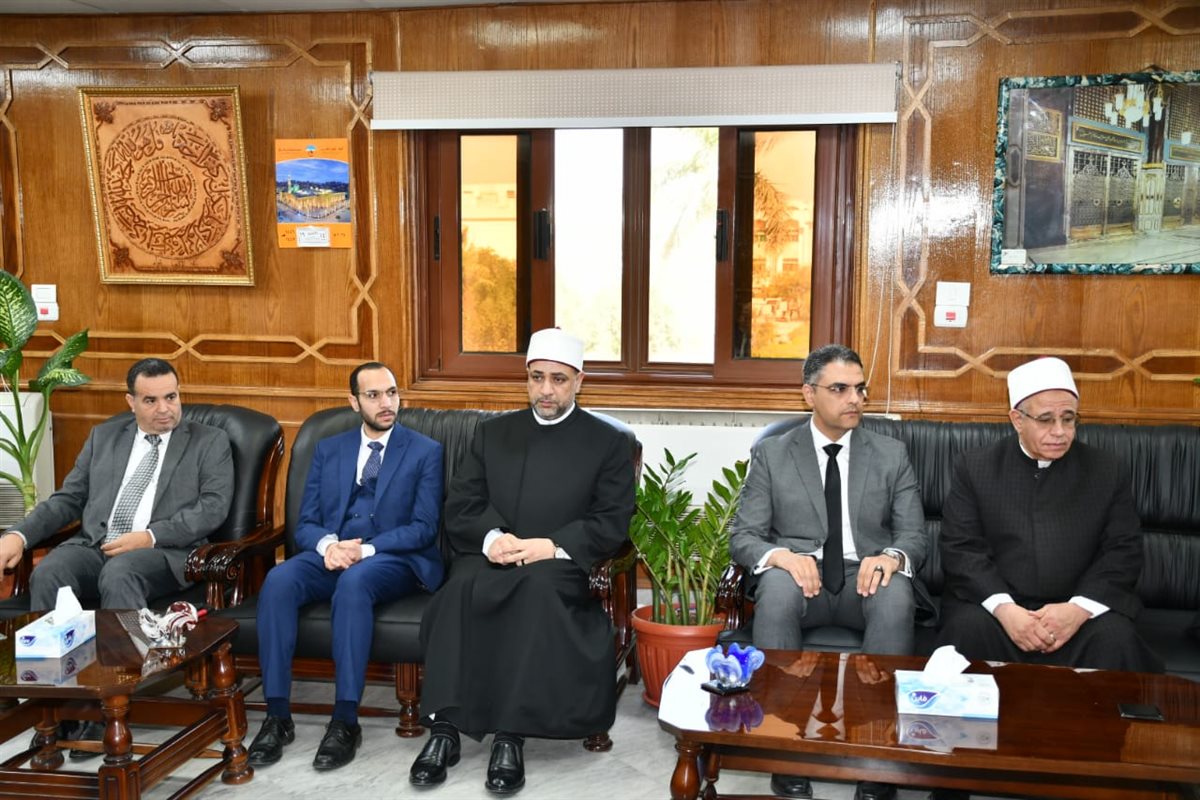 جانب من واجب العزاء