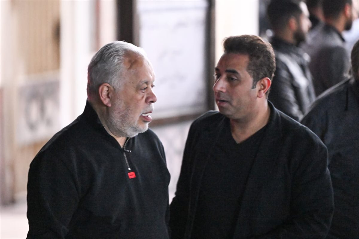 إيهاب فهمي ومحمد العدل وأشرف زكي أبرز الحضور في عزاء المنتج الفني صلاح حسن