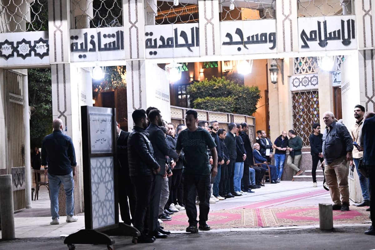 إيهاب فهمي ومحمد العدل وأشرف زكي أبرز الحضور في عزاء المنتج الفني صلاح حسن