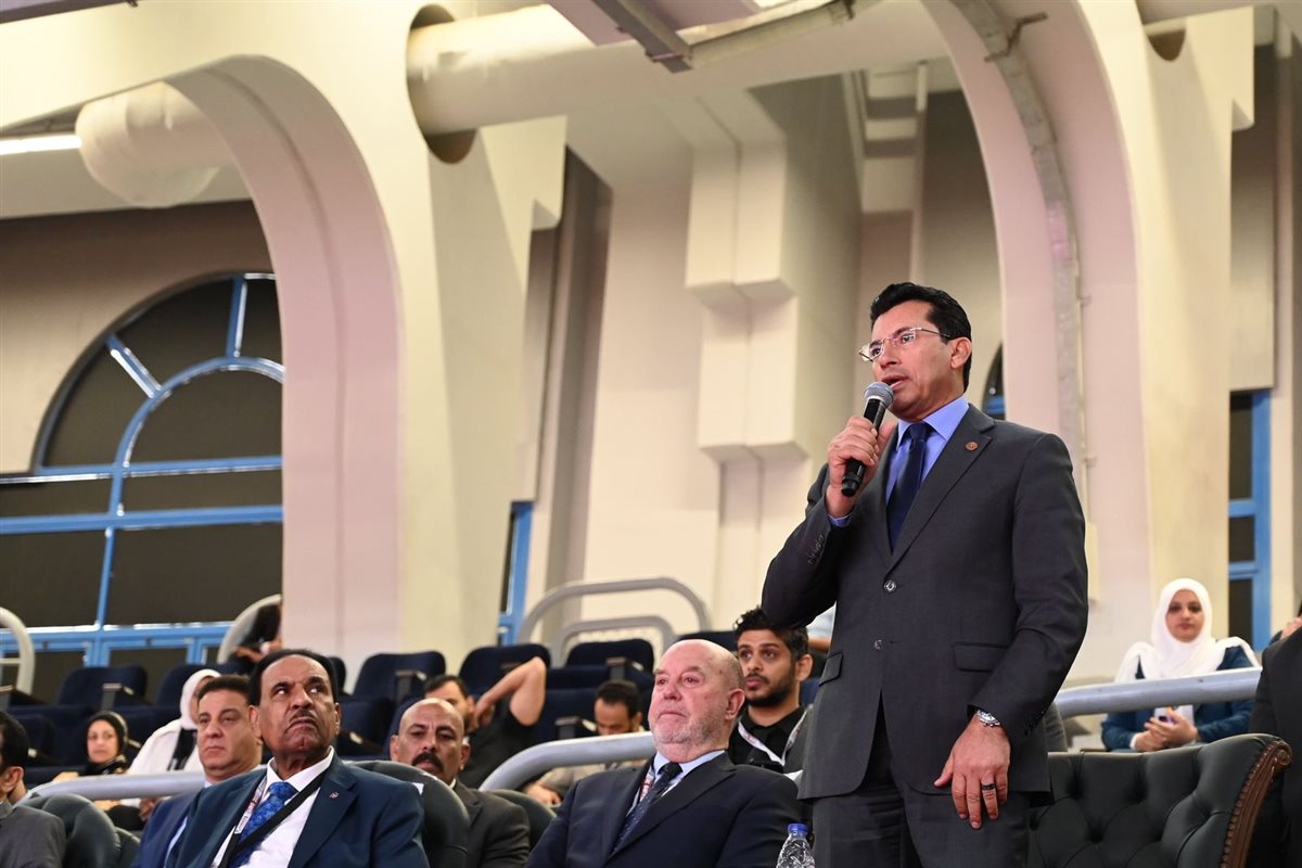 &nbsp;وزير الرياضة يشهد منافسات بطولة الدوري العالمي للكاراتيه البريميرليج 2025
