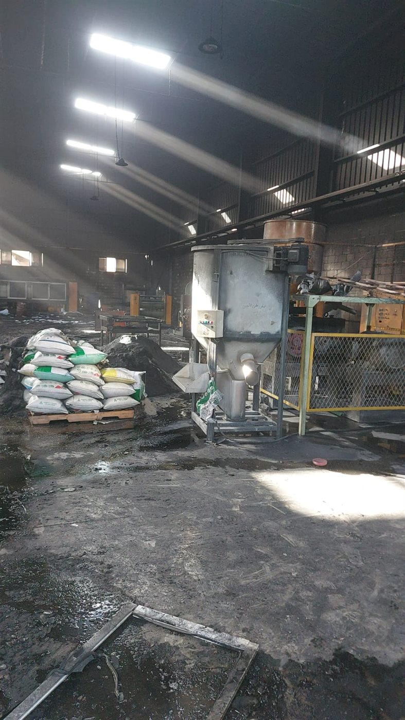 جانب من الحريق