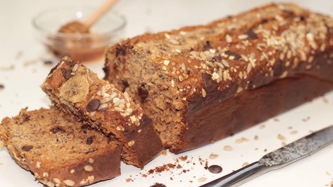 طريقة عمل كيكة شوفان بالموز بخطوات بسيطة.. طبق حلو لذيذ لأسرتك