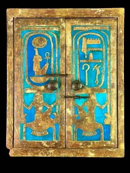 صندوق حلي لـ يويا وتويا يعود إلى عصر الدولة الحديثة