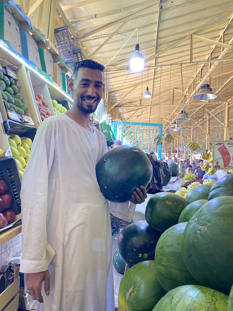 البطيخ فاكهة الصيف المفضلة لأهالي الأقصر