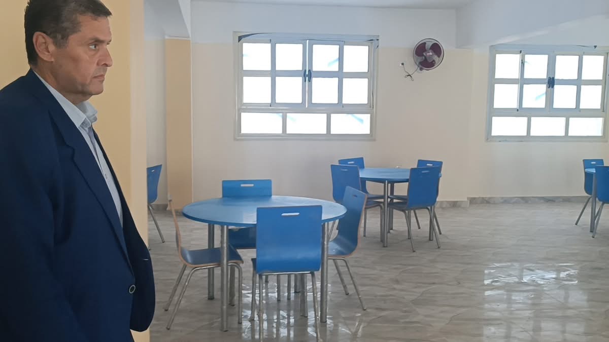 مجمع مدارس الفيروز