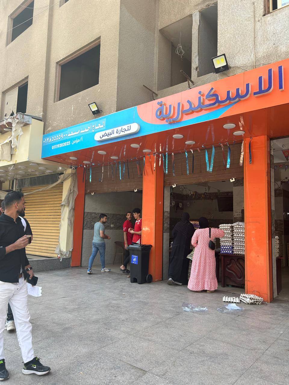 رئيس حي الهرم: إلزام أصحاب المحال التجارية والمطاعم بوضع صناديق قمامة أمامها|