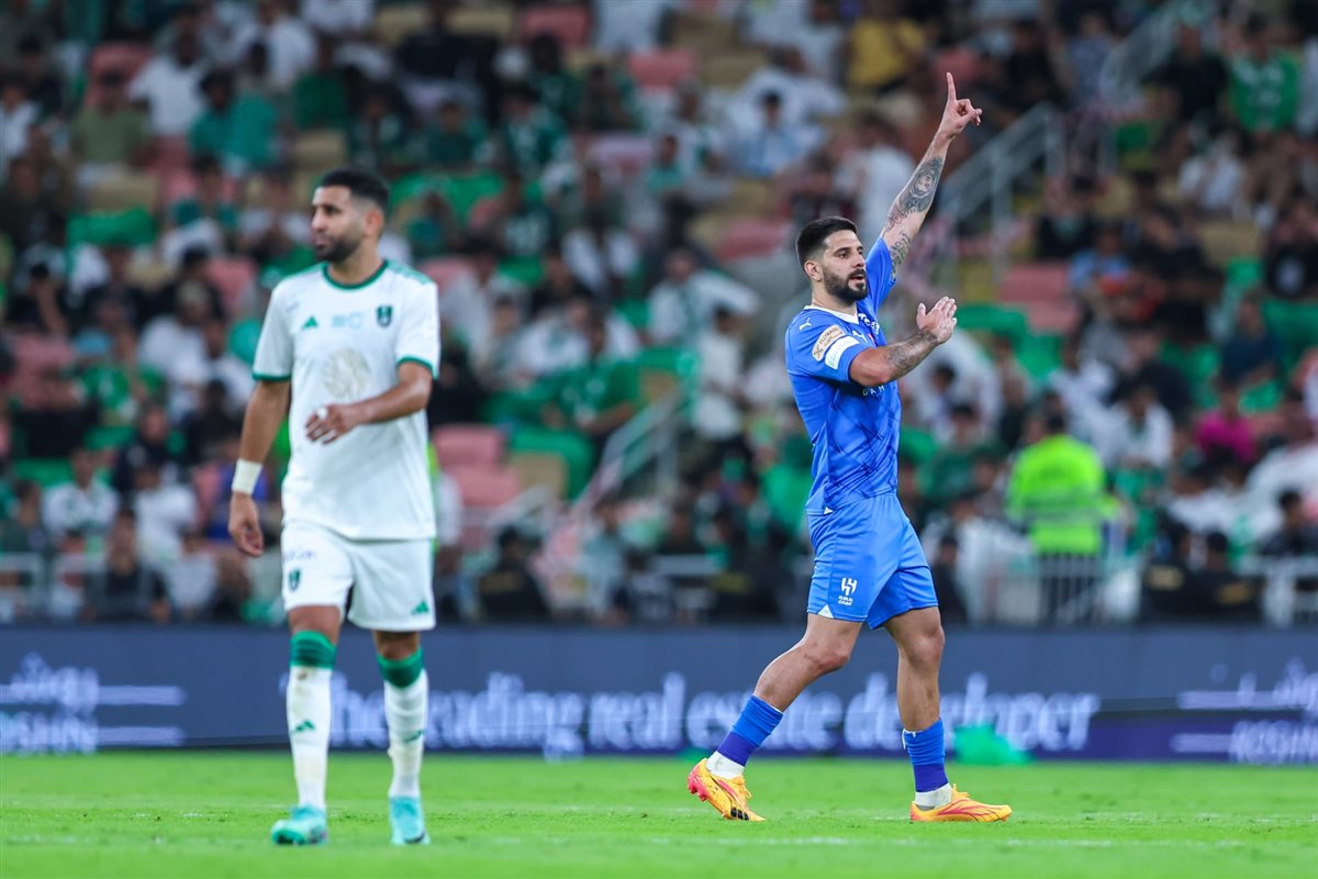 القنوات الناقلة لمشاهدة مباراة الهلال السعودي ضد أهلي جدة بث مباشر في نصف نهائي دوري الأبطال الآسيوي