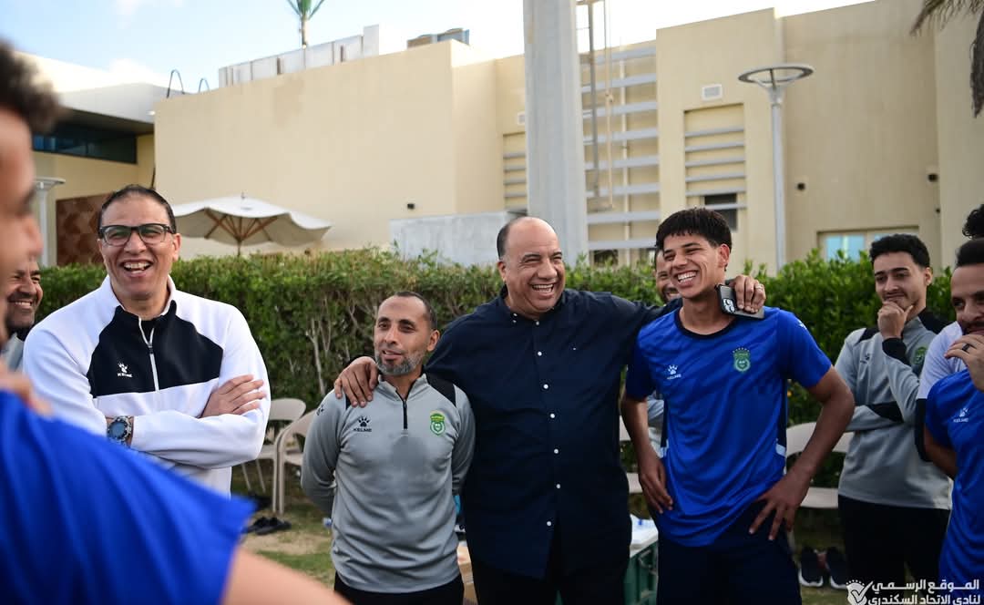 مصيلحي يؤازر الفريق قبل مباراة زد بالدوري الممتاز&nbsp;
