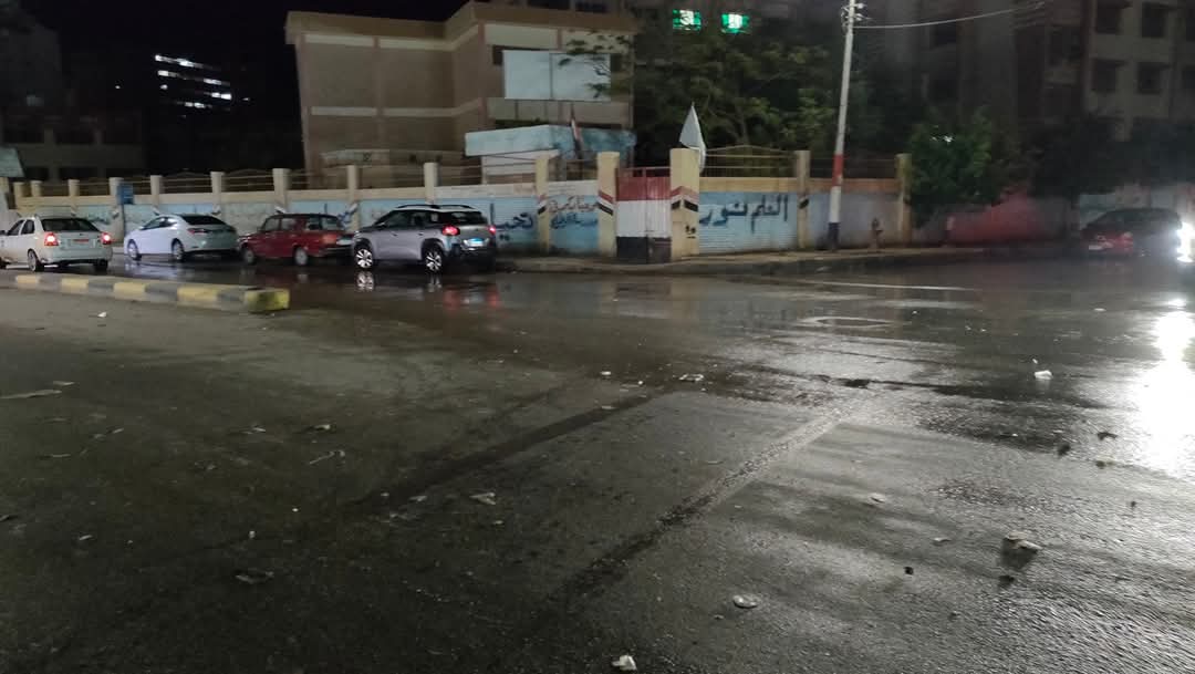 مسح مياه الأمطار من شوارع كفر الشيخ&nbsp;