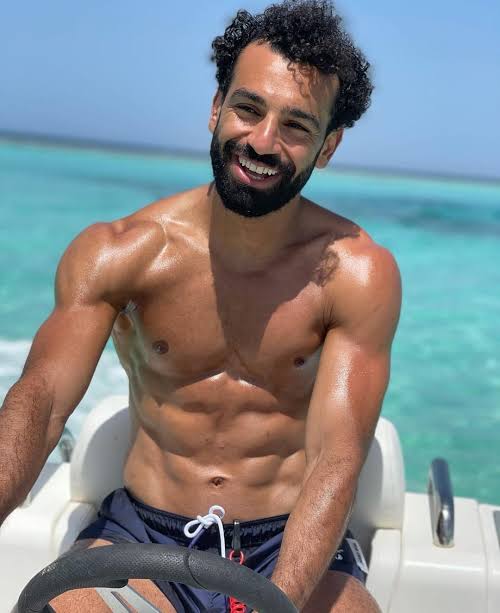 محمد صلاح بمنطقة شعاب بيوض بالغردقة 