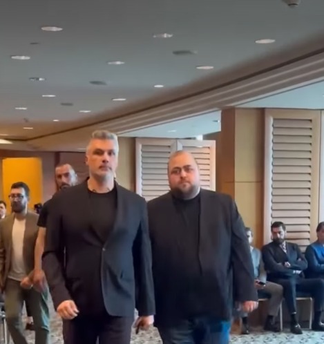 بدء توافد النجوم على عزاء الدكتور وليد مصطفى رئيس مجلس أمناء القاهرة 24 &nbsp;في لبنان